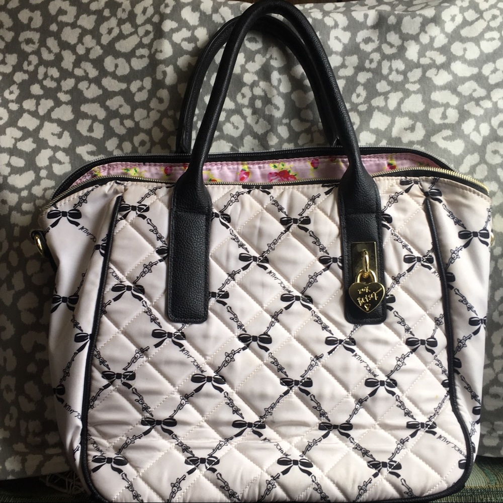 Betsey Johnson White&Black Purse